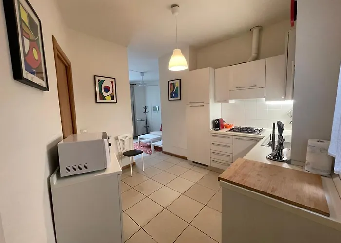 Centrico A 100 Metri Dal Mare. * Viareggio