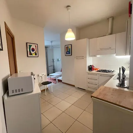 Centrico A 100 Metri Dal Mare. * 비아레지오